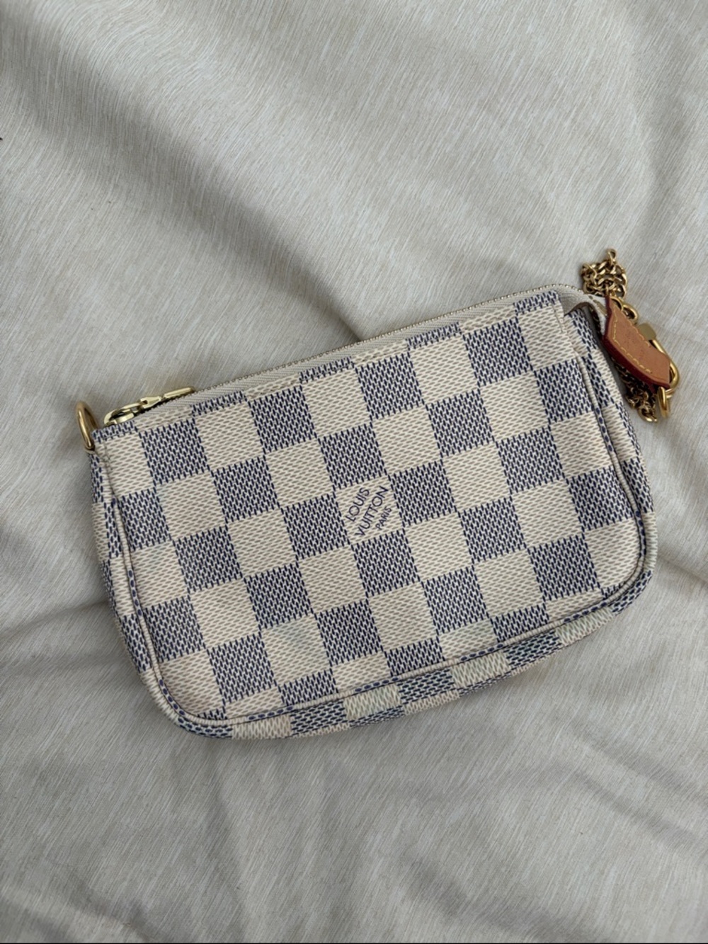 Louis Vuitton Damier Azur Mini Pochette in White and Blue - Picture 6 of 8